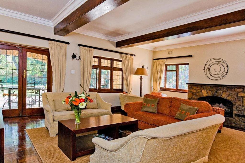 מלון הילקרסט Eagle Wind Manor מראה חיצוני תמונה