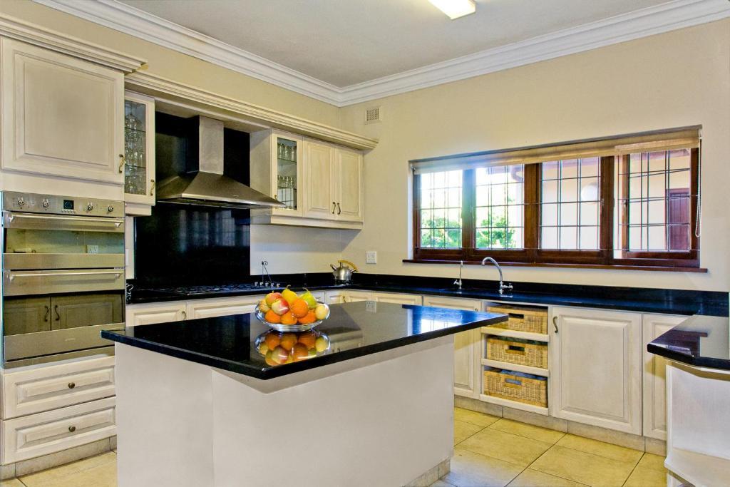 מלון הילקרסט Eagle Wind Manor מראה חיצוני תמונה