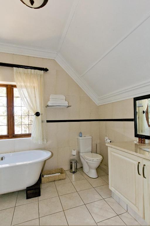 מלון הילקרסט Eagle Wind Manor מראה חיצוני תמונה